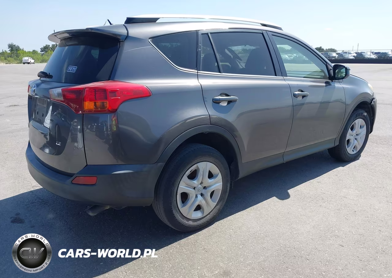2015 Toyota Rav4 Le VIN:JTMZFREV9FJ044676 - 4