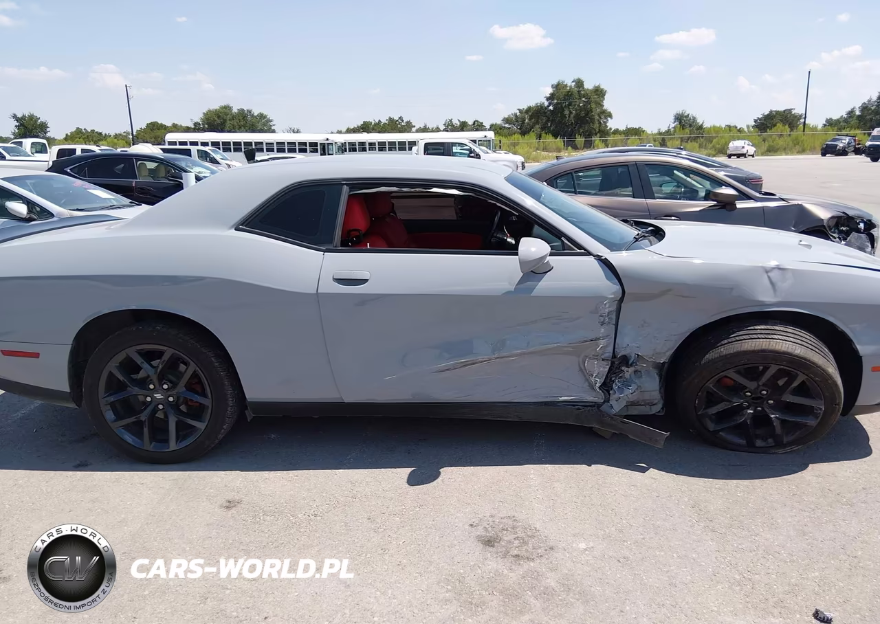 2021 Dodge Challenger Sxt VIN:2C3CDZAG0MH547308 - 13