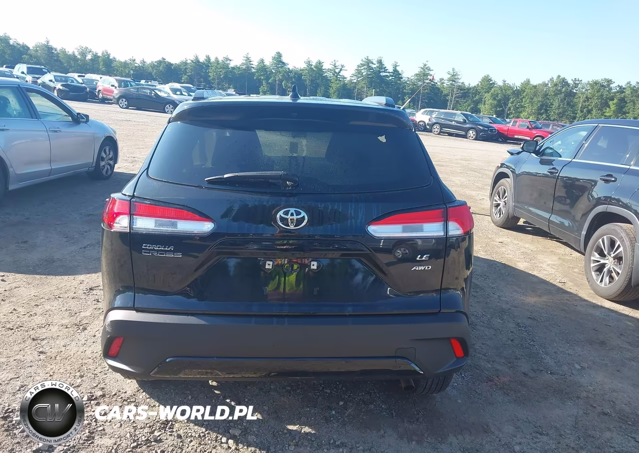 2023 Toyota Corolla Cross Le VIN:7MUCAABG6PV047718 - 16
