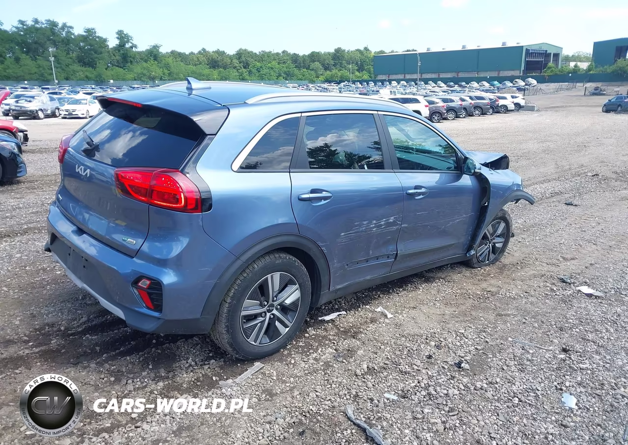 2022 Kia Niro Plug-In Hybrid Ex VIN:KNDCD3LDXN5511873 - 4