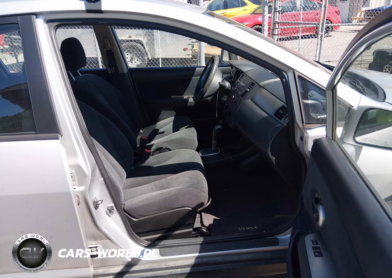 2010 Nissan Versa 1.8S VIN:3N1BC1CP5AL459501 - 5