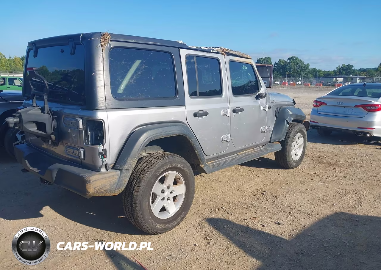2018 Jeep Wrangler Unlimited Sport S 4X4 VIN:1C4HJXDG8JW177832 - 4