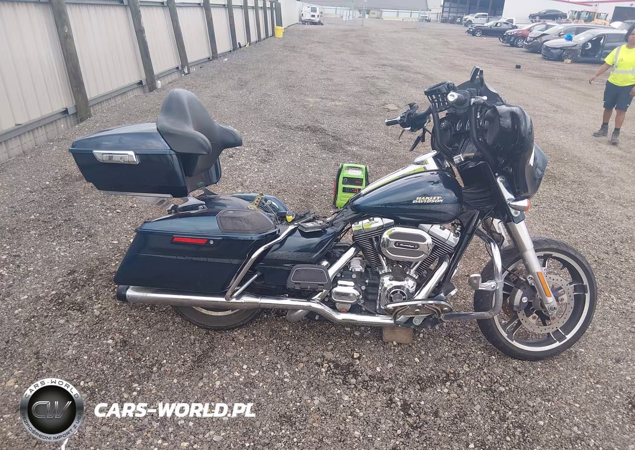 2016 Harley-Davidson Flhxs Street Glide Special VIN:1HD1KRM38GB626352 - 12