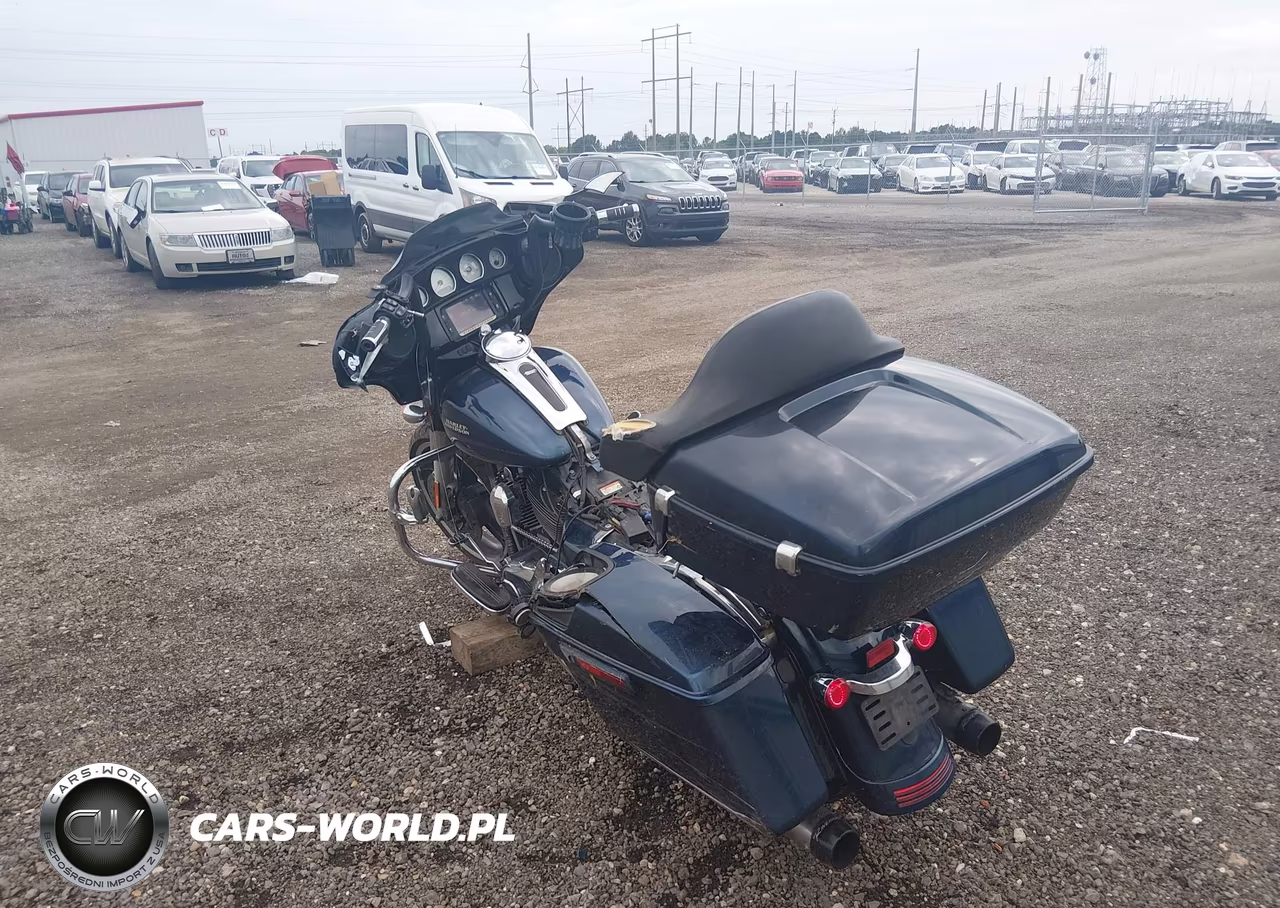 2016 Harley-Davidson Flhxs Street Glide Special VIN:1HD1KRM38GB626352 - 3