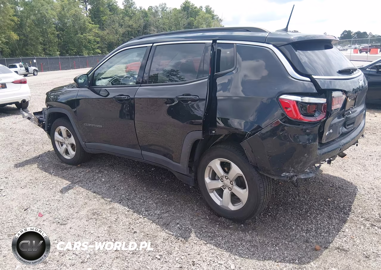 2021 Jeep Compass Latitude 4X4 VIN:3C4NJDBB5MT566687 - 3