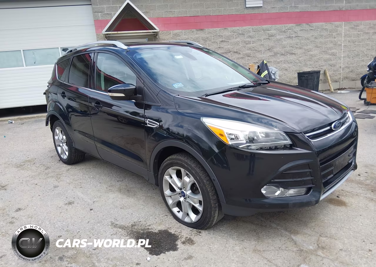 2014 Ford Escape Titanium – zdjęcie 1 z 11