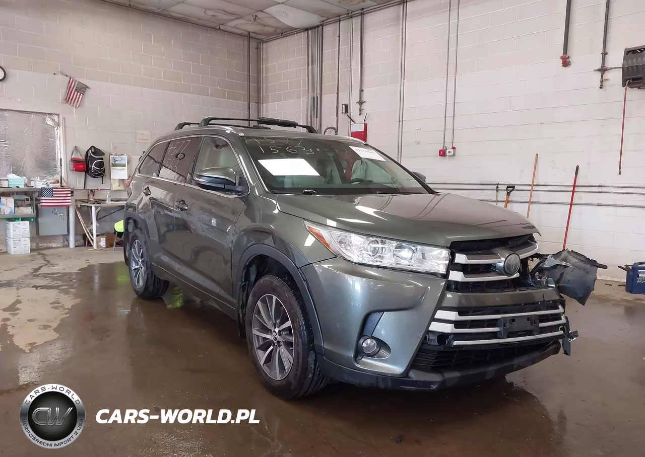 2017 Toyota Highlander Xle VIN:5TDJZRFH9HS405939 - 1