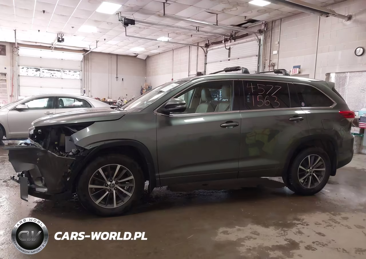2017 Toyota Highlander Xle VIN:5TDJZRFH9HS405939 - 14