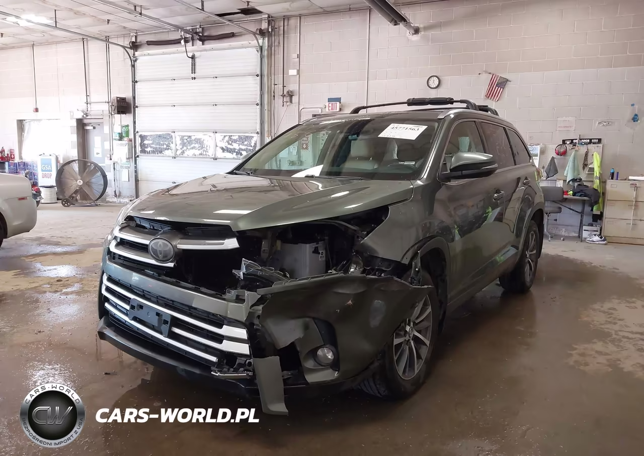 2017 Toyota Highlander Xle VIN:5TDJZRFH9HS405939 - 2