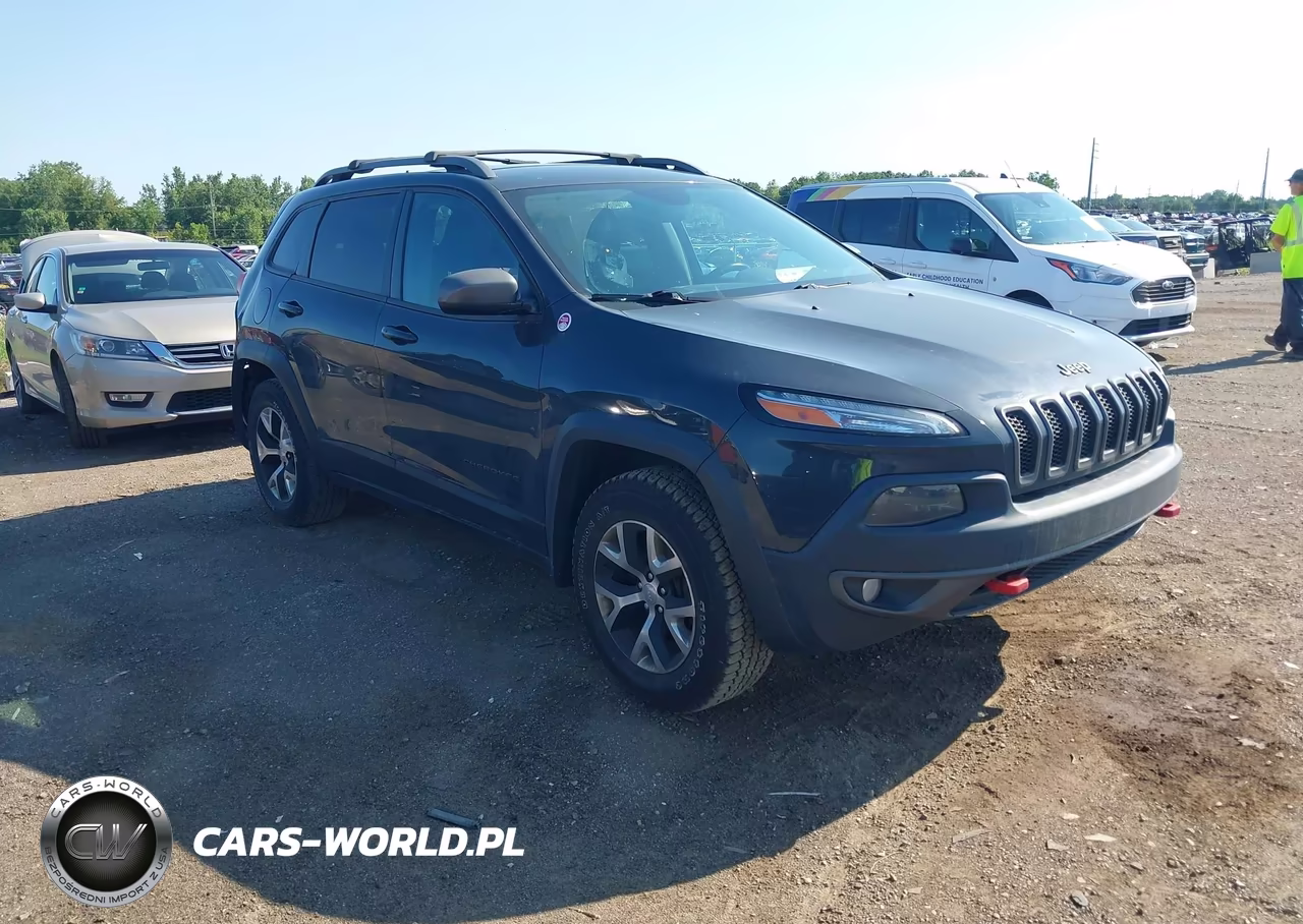 2016 Jeep Cherokee Trailhawk – zdjęcie 1 z 16