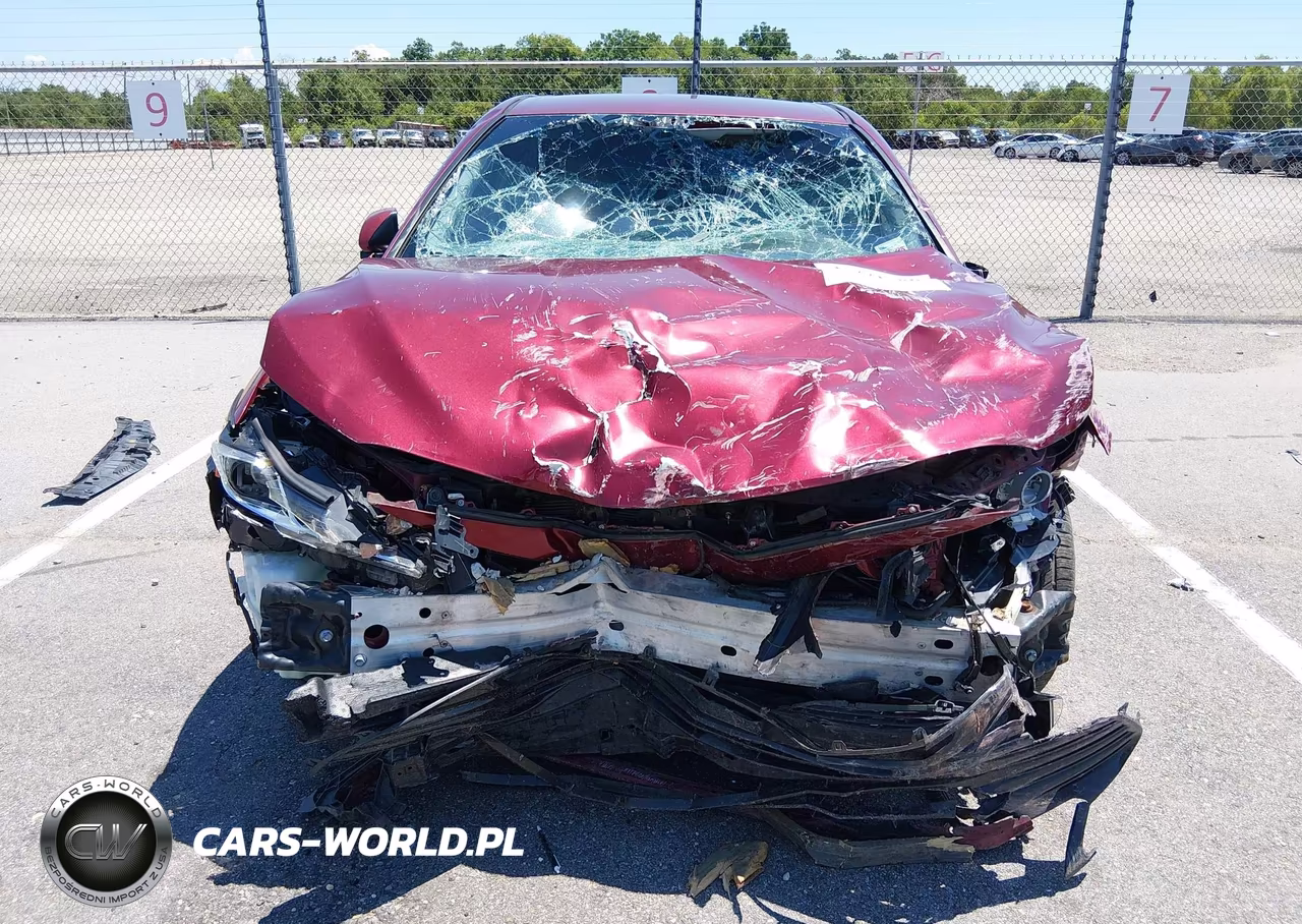 2018 Toyota Camry Le VIN:4T1B11HK7JU520610 - 12