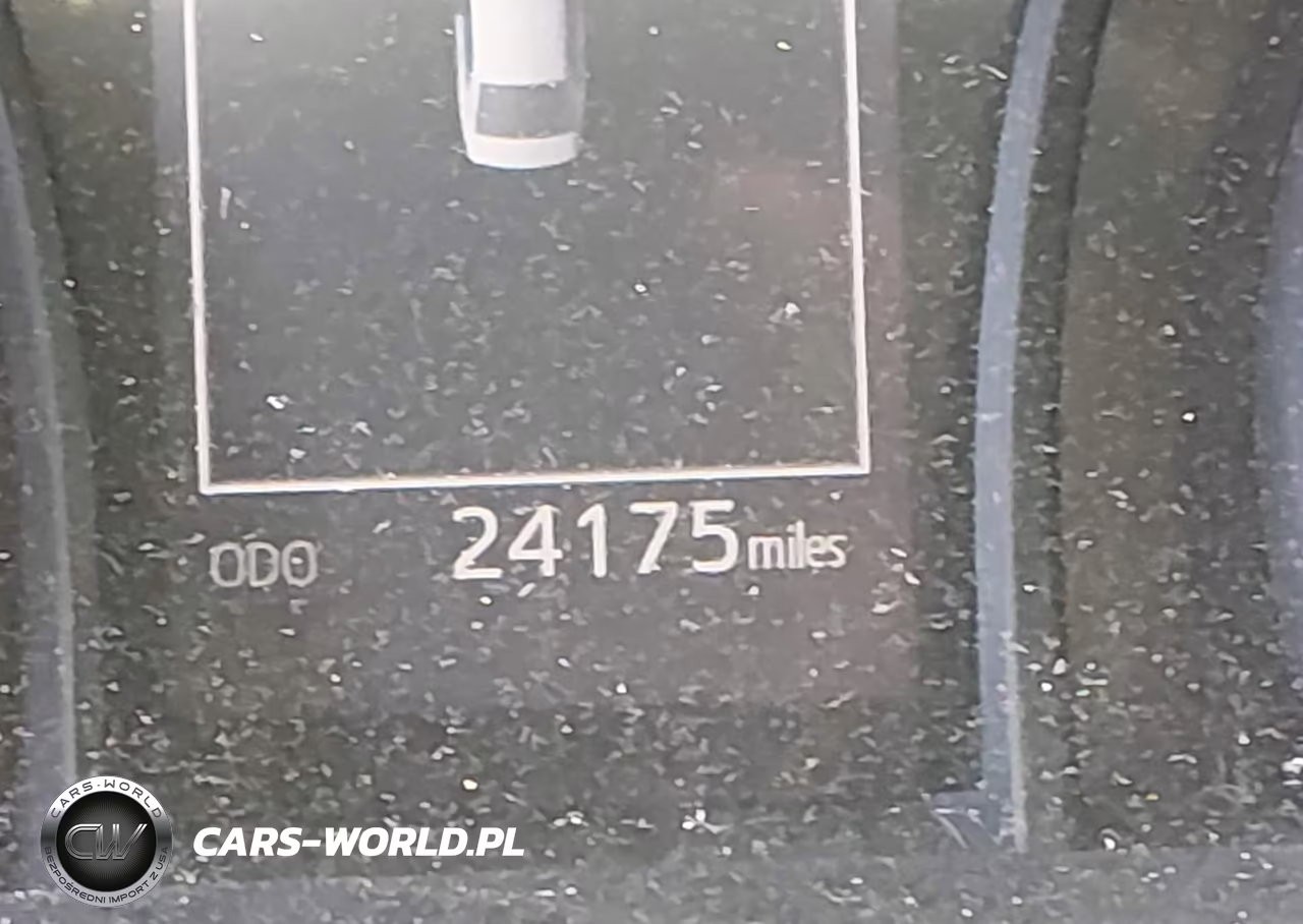 2018 Toyota Camry Le VIN:4T1B11HK7JU520610 - 15