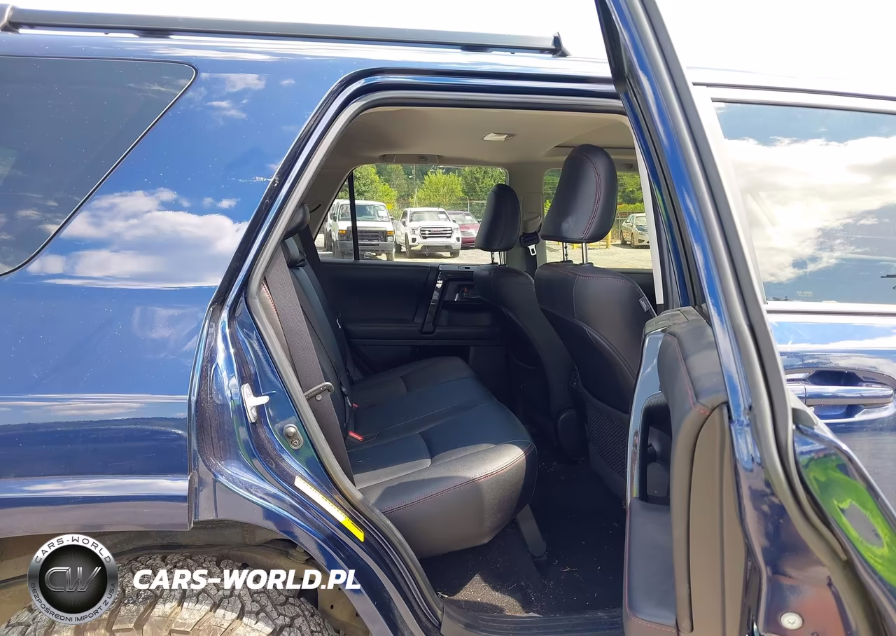 2020 Toyota 4Runner Trd Off Road Premium VIN:JTEBU5JR5L5760564 - 8