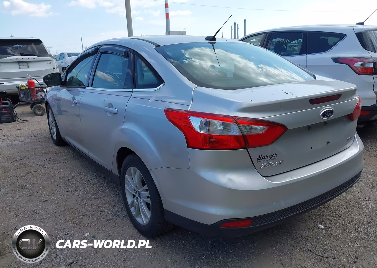 2012 Ford Focus Sel VIN:1FAHP3H23CL337678 - 3