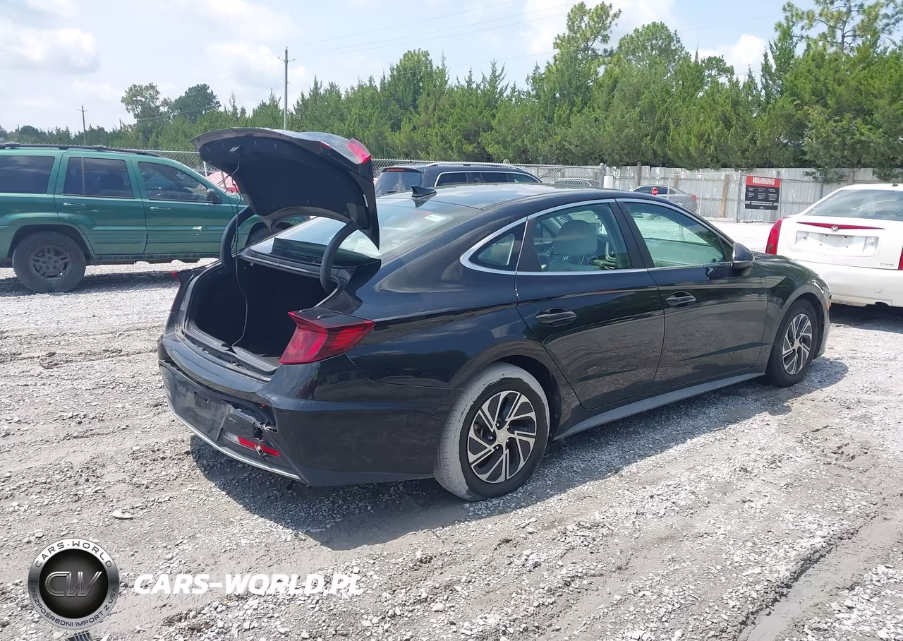 2021 Hyundai Sonata Blue VIN:KMHL24JJXMA030110 - 4