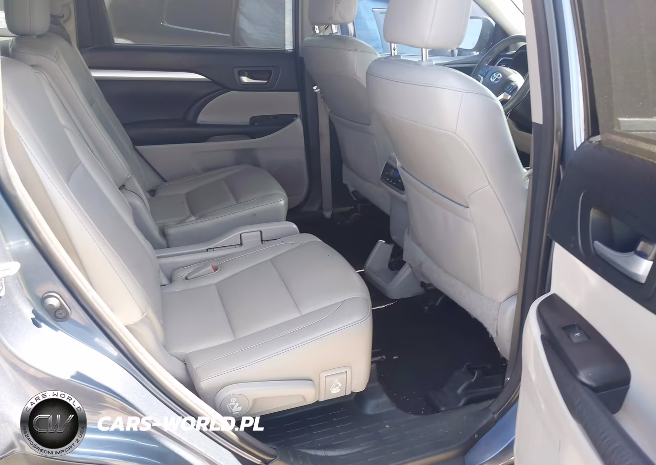 2016 Toyota Highlander Xle V6 VIN:5TDJKRFH2GS250766 - 8