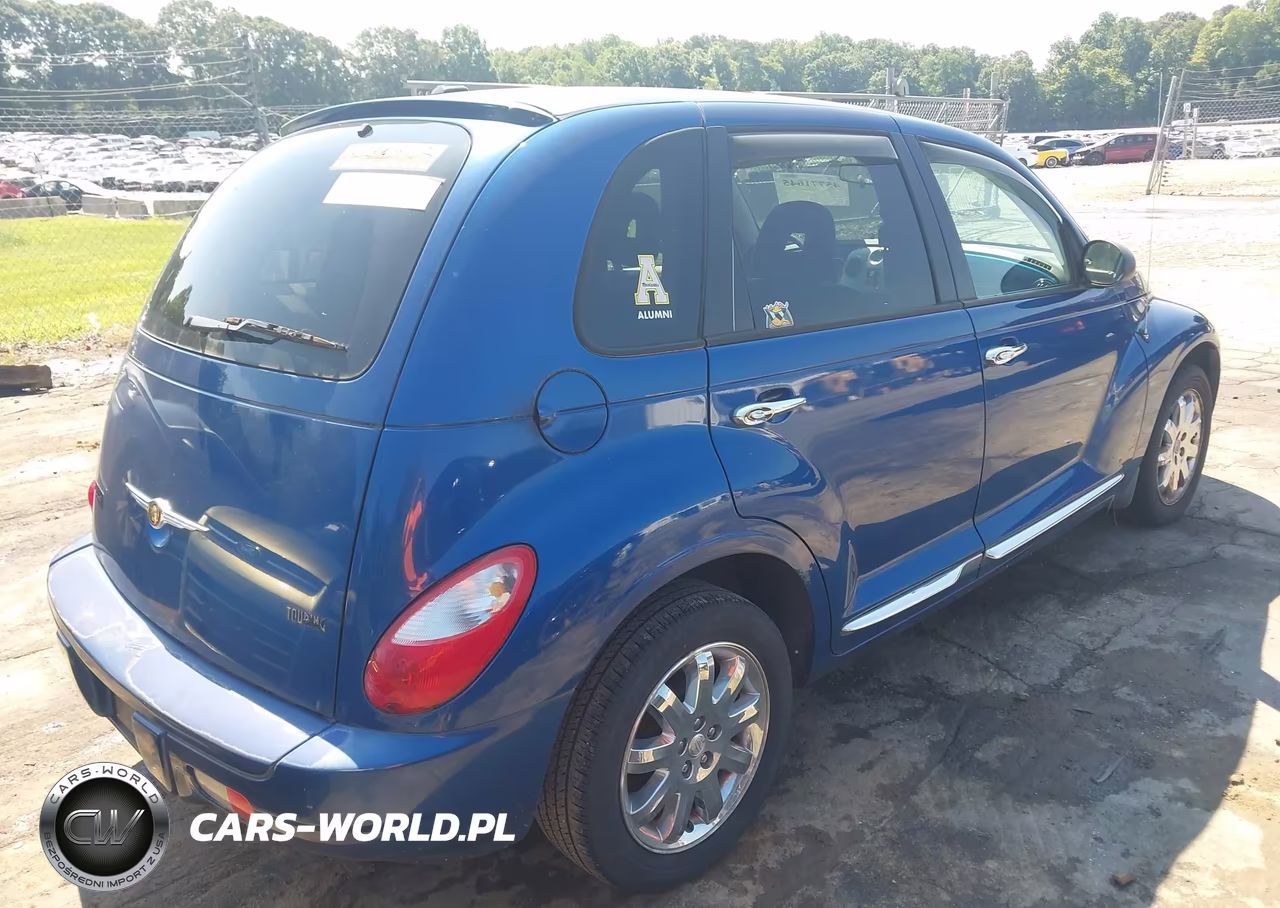 2009 Chrysler Pt Cruiser Touring VIN:3A8FY58919T580645 - 4