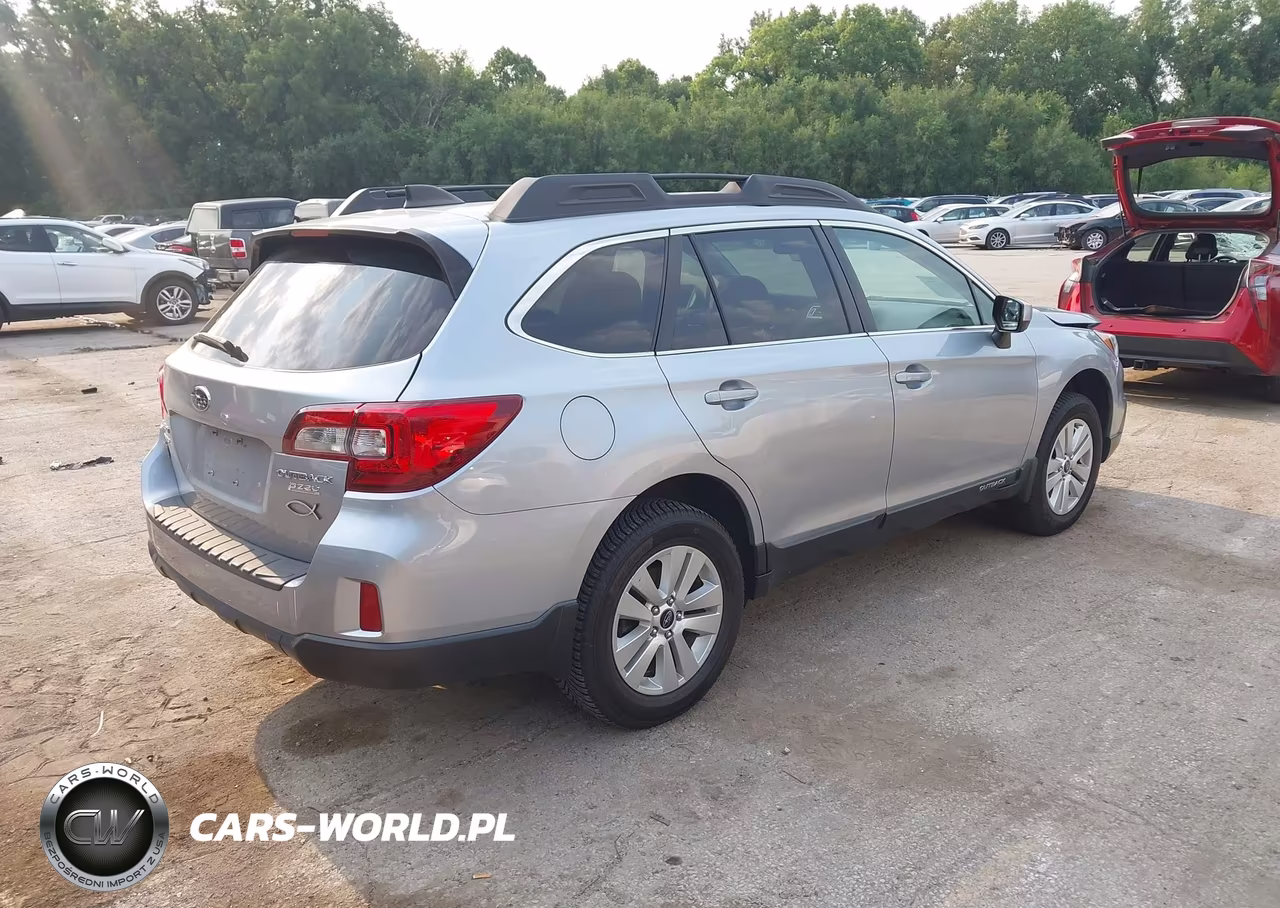 2017 Subaru Outback 2.5I Premium VIN:4S4BSACC9H3314332 - 4