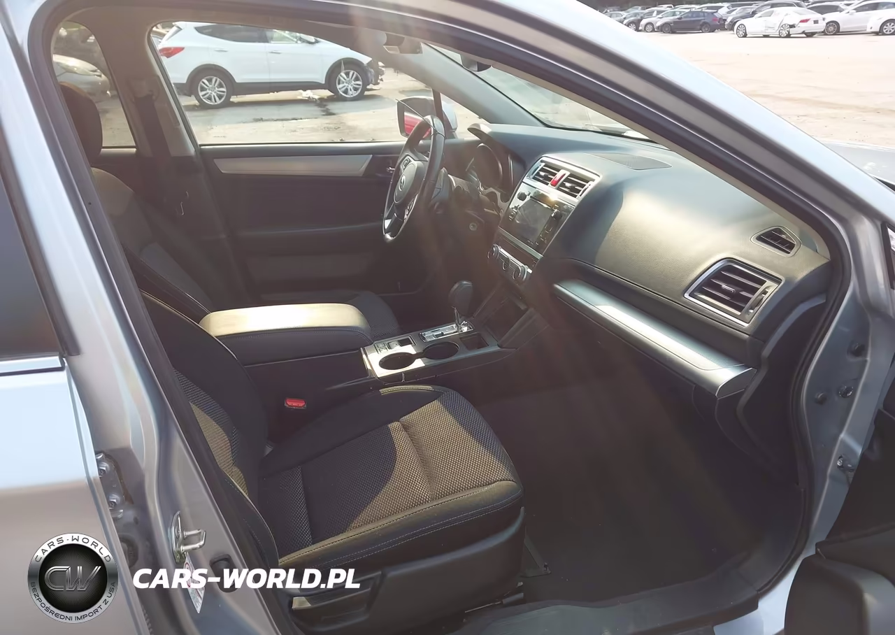 2017 Subaru Outback 2.5I Premium VIN:4S4BSACC9H3314332 - 5