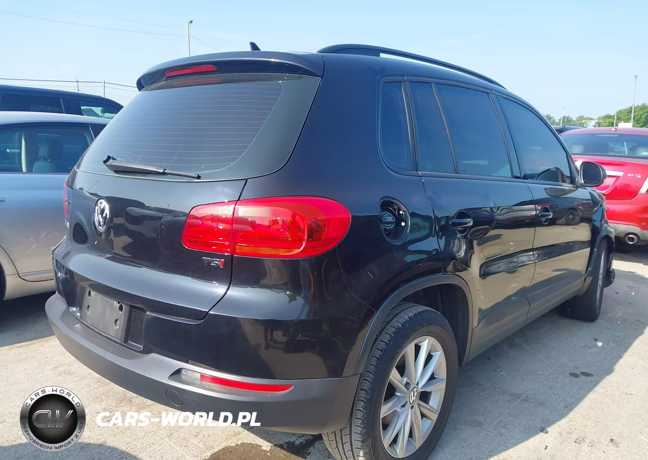 2018 Volkswagen Tiguan Limited 2.0T VIN:WVGAV7AX3JK003759 - 4