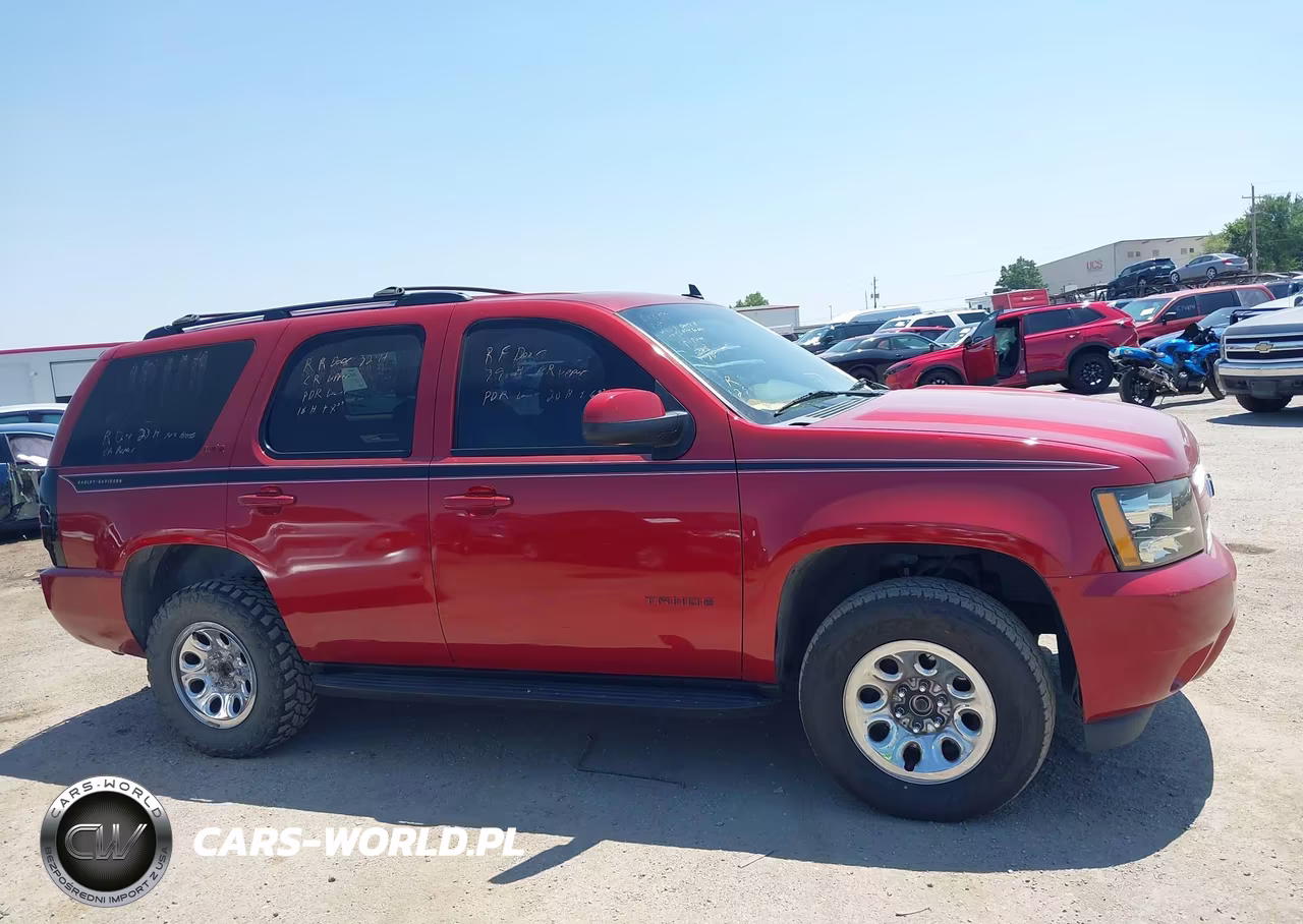 2010 Chevrolet Tahoe Ltz VIN:1GNUKCE06AR150317 - 13