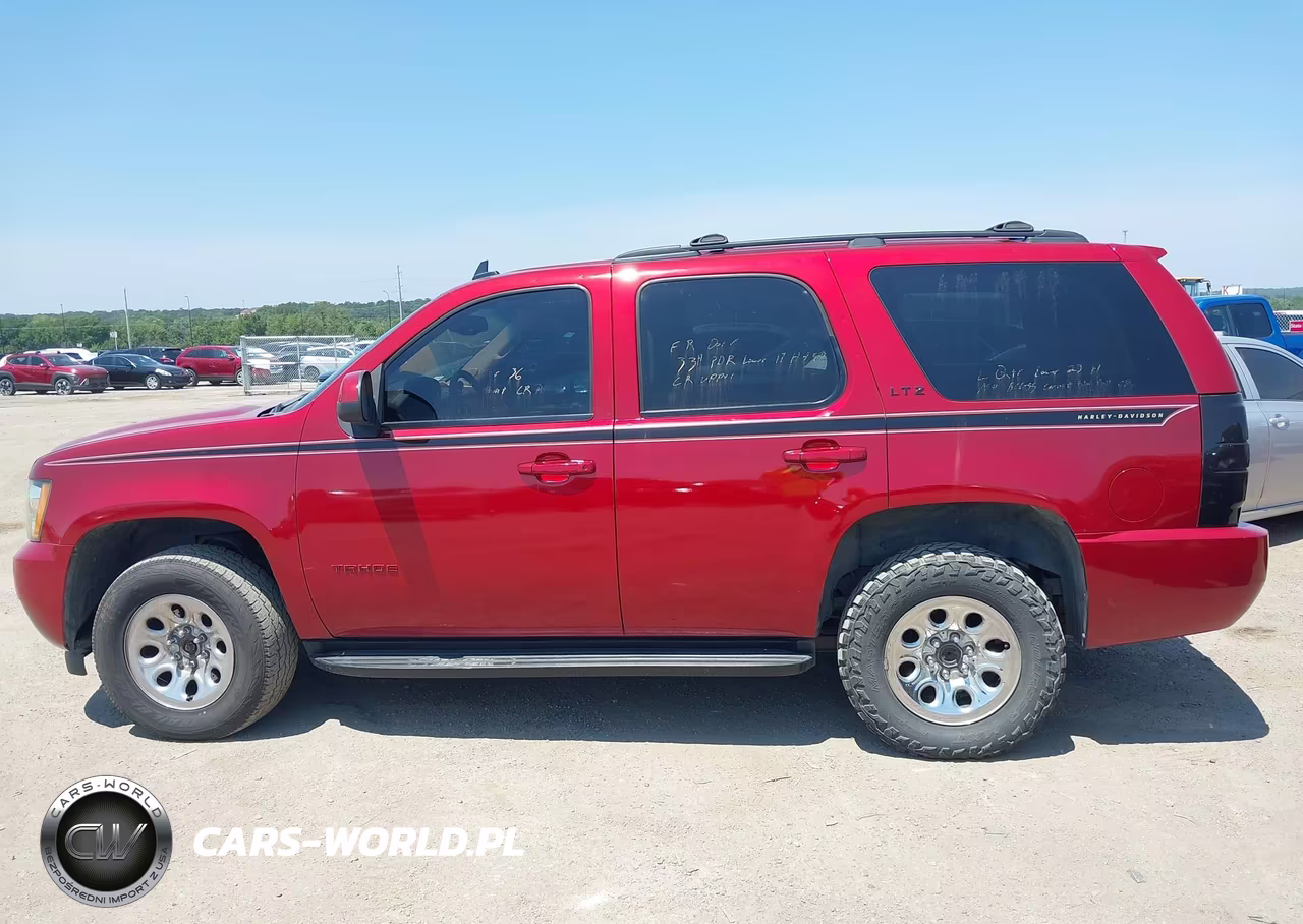 2010 Chevrolet Tahoe Ltz VIN:1GNUKCE06AR150317 - 14