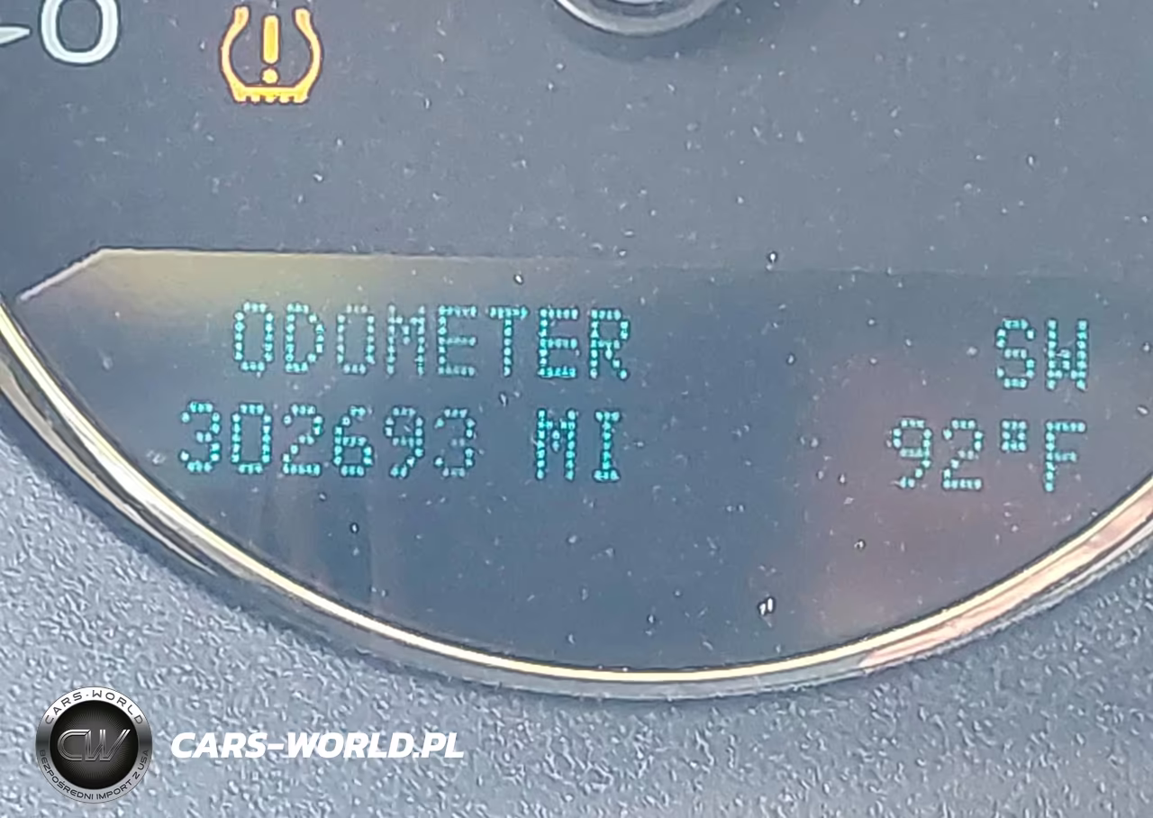 2010 Chevrolet Tahoe Ltz VIN:1GNUKCE06AR150317 - 15
