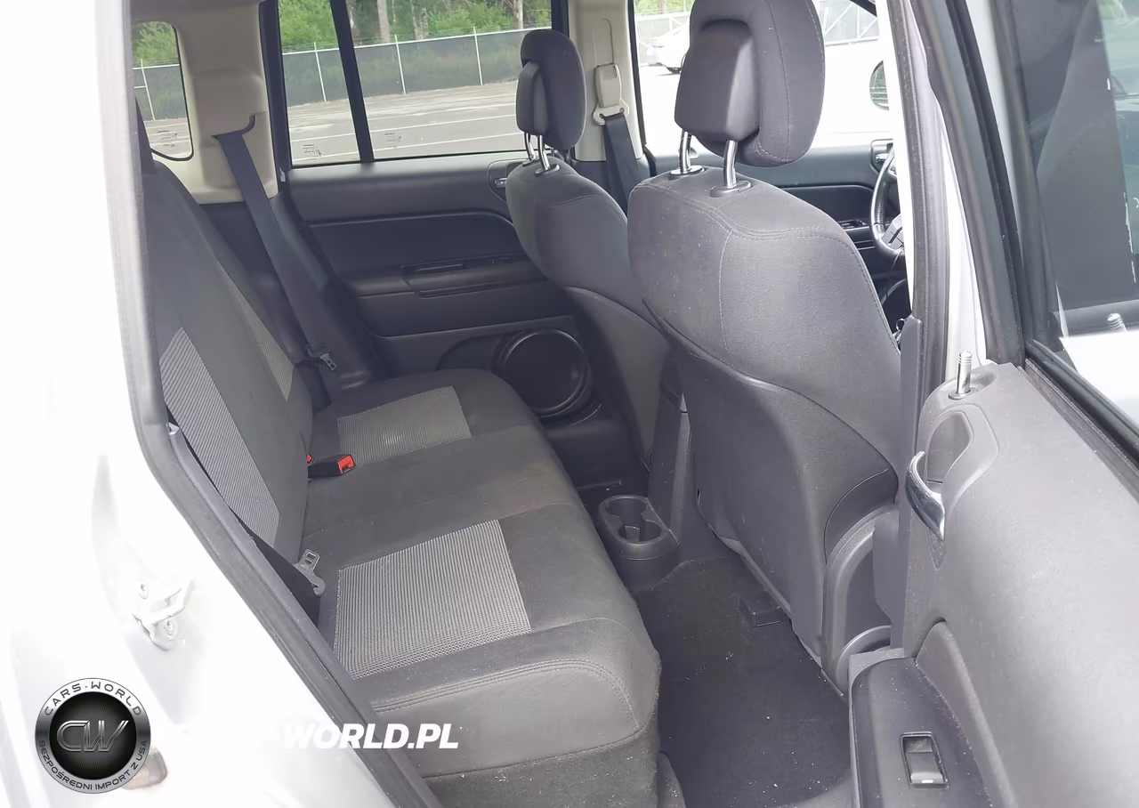 2012 Jeep Compass Latitude VIN:1C4NJDEB1CD541480 - 8