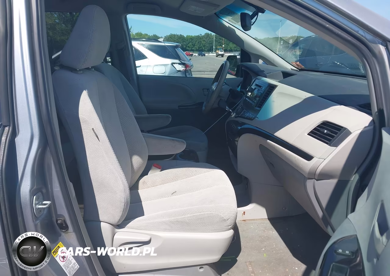 2013 Toyota Sienna Le V6 8 Passenger VIN:5TDKK3DC9DS323815 - 5