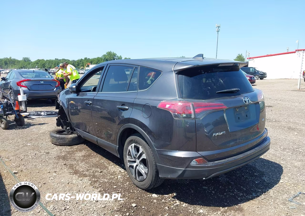 2017 Toyota Rav4 Le VIN:JTMZFREV0HJ142434 - 3
