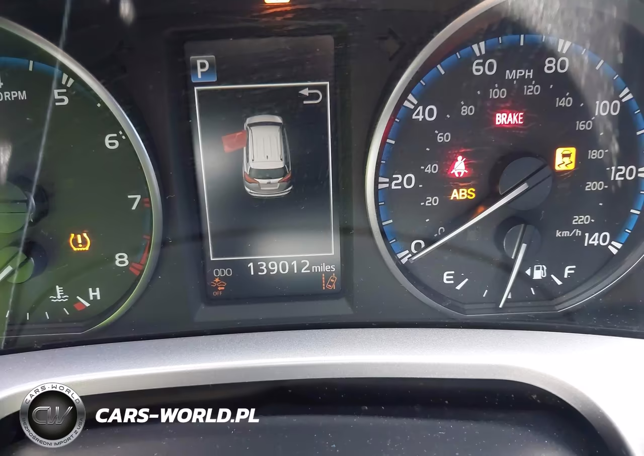 2017 Toyota Rav4 Le VIN:JTMZFREV0HJ142434 - 7