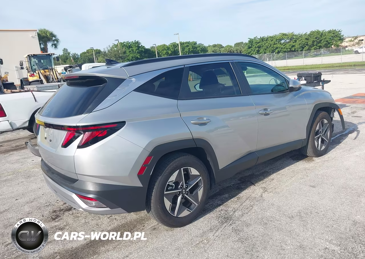 2026 Hyundai Tucson Sel VIN:5NMJB3DE7TH654410 - 4