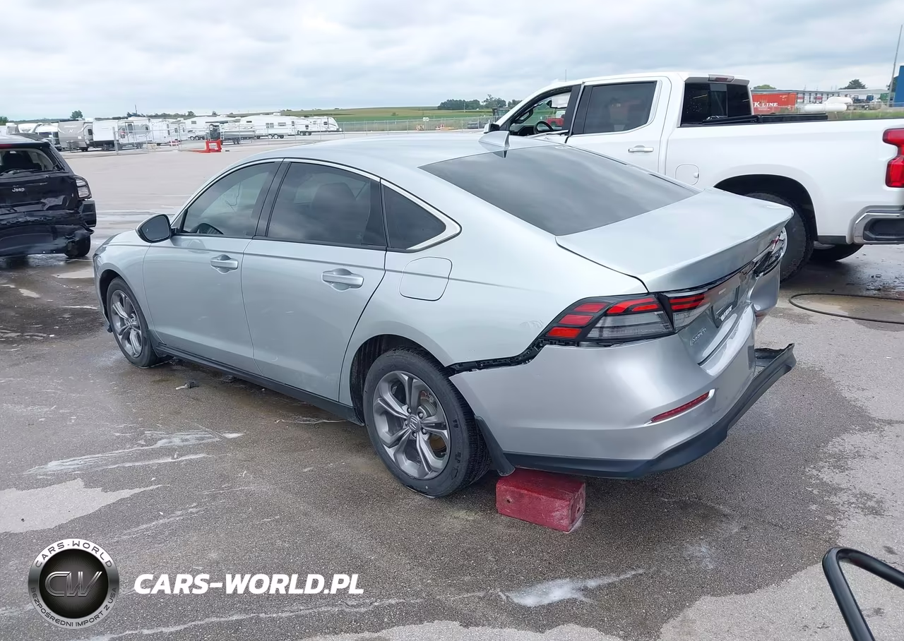 2024 Honda Accord Ex VIN:1HGCY1F34RA085012 - 3