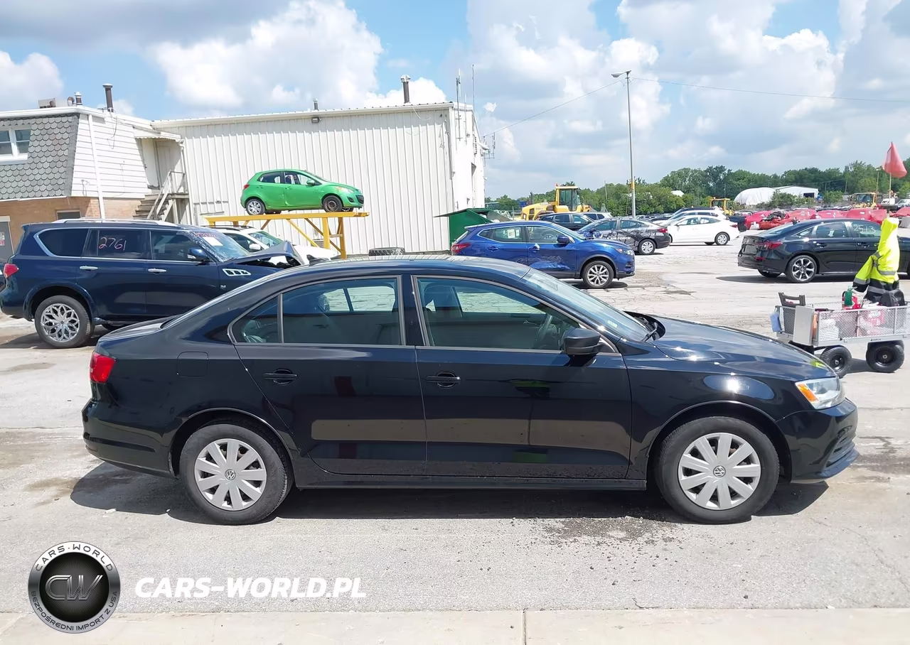 2015 Volkswagen Jetta 2.0L S VIN:3VW2K7AJ4FM407051 - 13