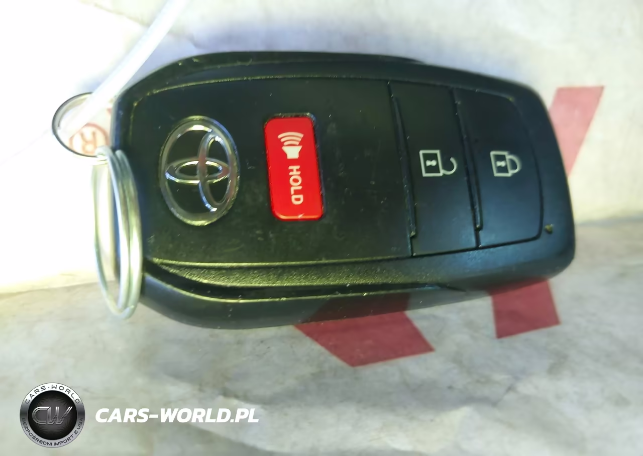 2023 Toyota Corolla Cross Hybrid S VIN:7MUFBABG0PV014790 - 11