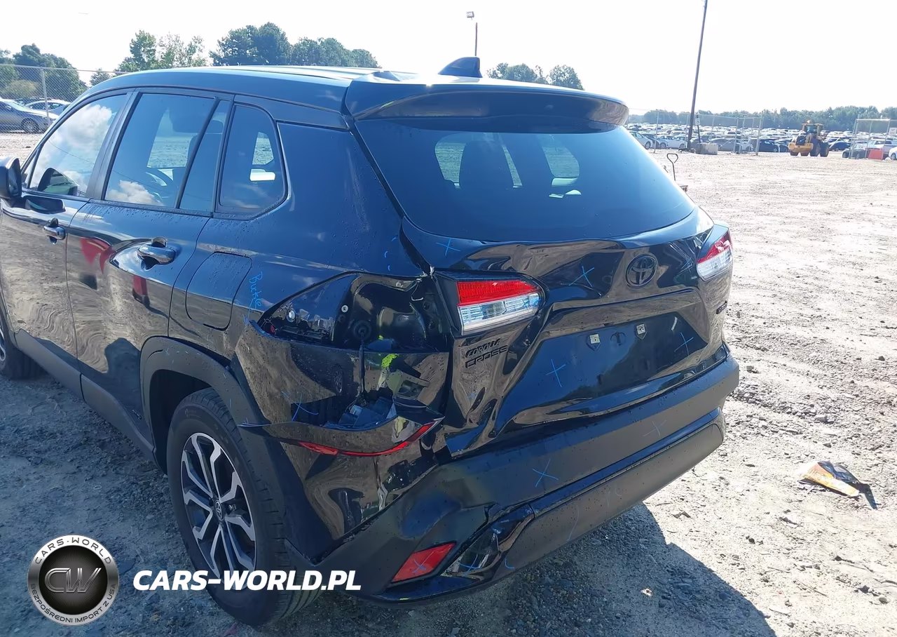2023 Toyota Corolla Cross Hybrid S VIN:7MUFBABG0PV014790 - 6