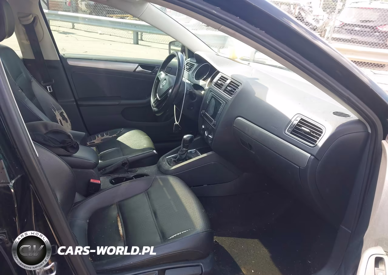 2017 Volkswagen Jetta 1.4T Se VIN:3VWDB7AJ5HM274537 - 5