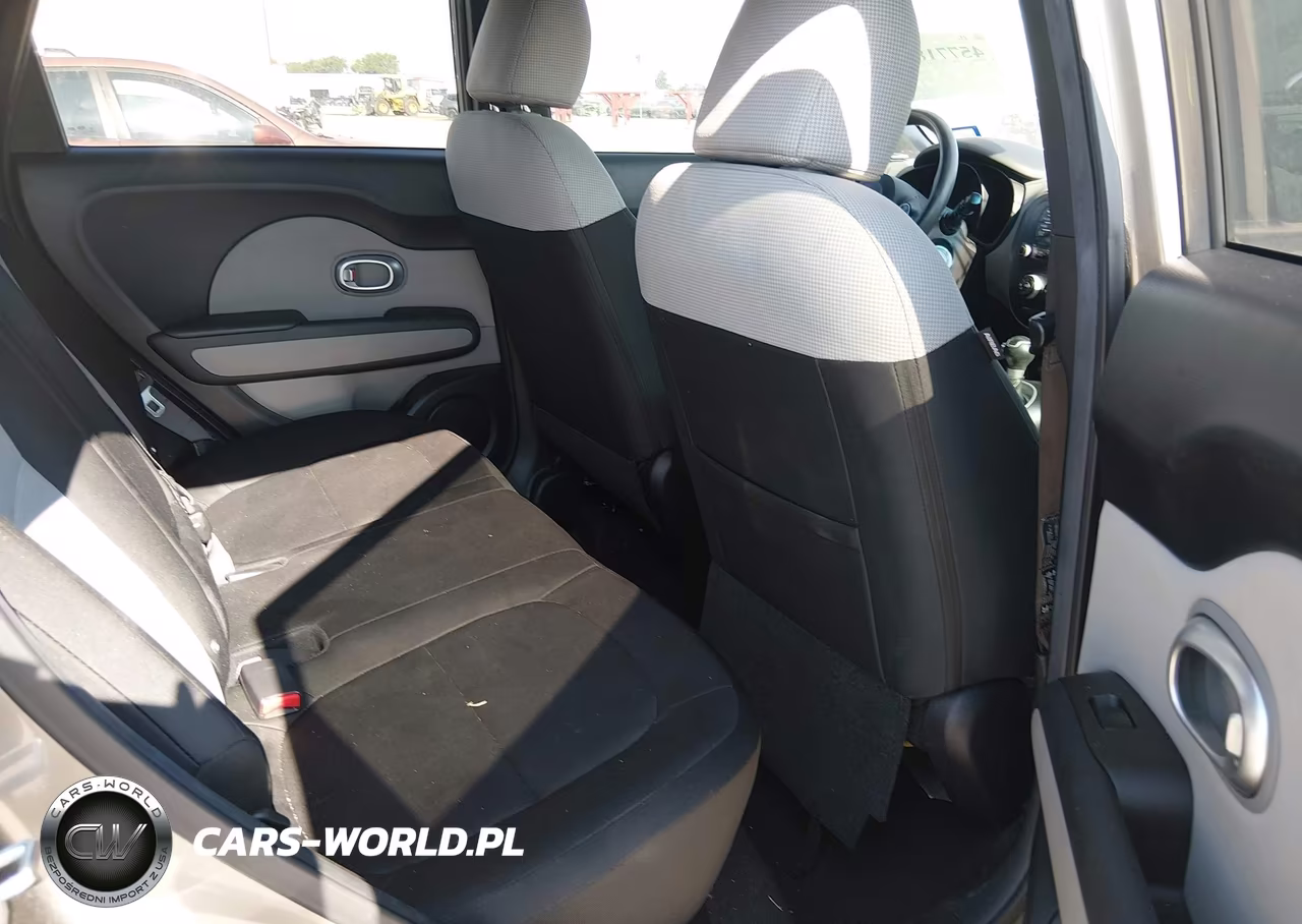 2014 Kia Soul VIN:KNDJN2A27E7054962 - 8