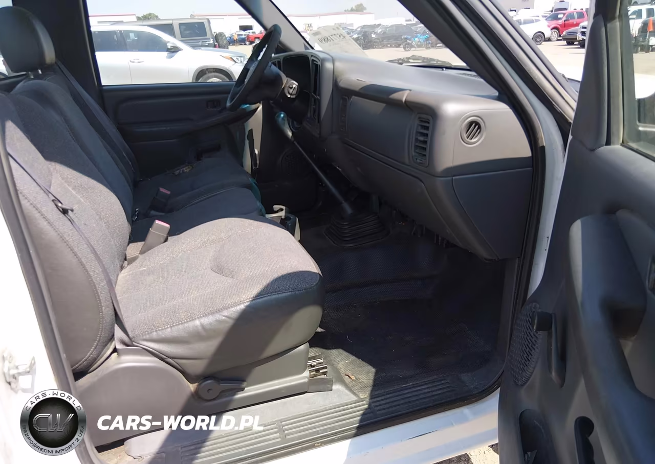 2005 Chevrolet Silverado 1500 Work Truck VIN:1GCEC14X45Z188793 - 5