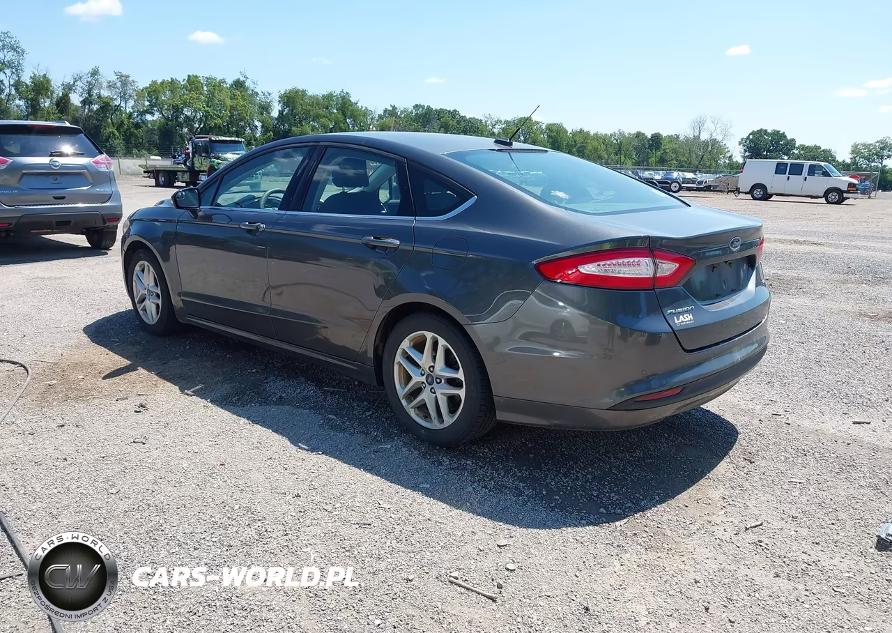 2016 Ford Fusion Se VIN:3FA6P0H7XGR379015 - 3
