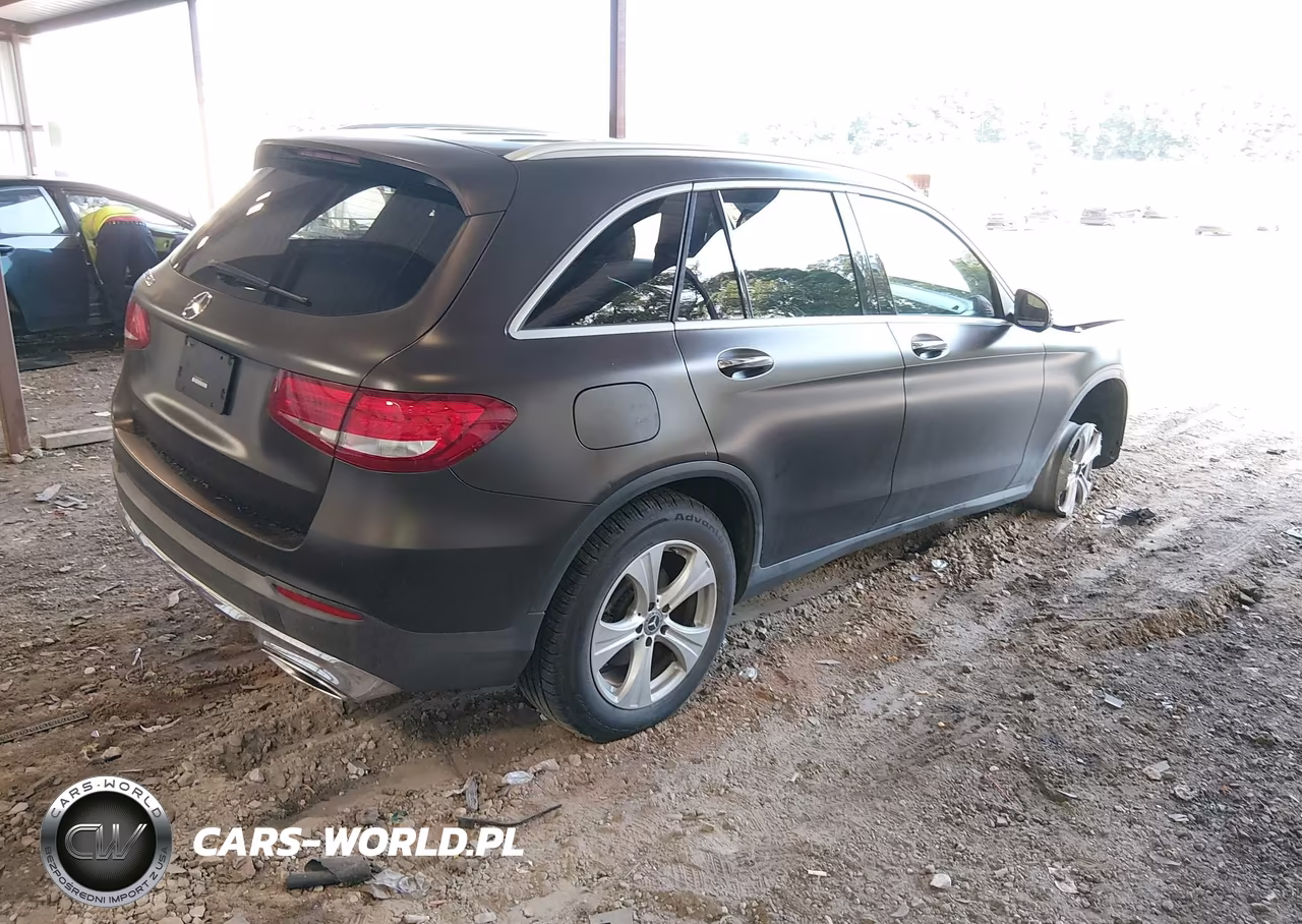 2016 Mercedes-Benz Glc 300 VIN:WDC0G4JB3GF020800 - 4