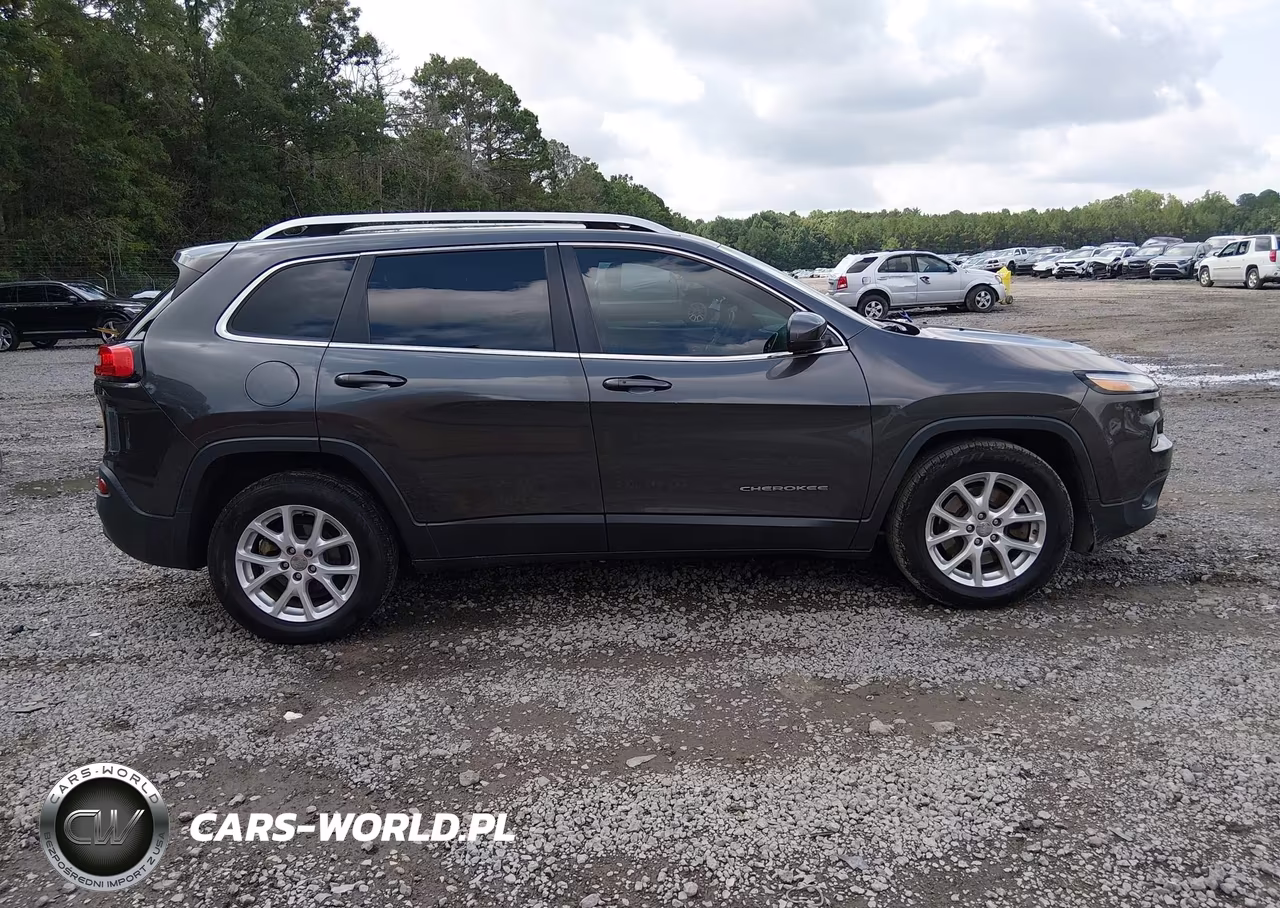 2016 Jeep Cherokee Latitude VIN:1C4PJLCB8GW171466 - 13