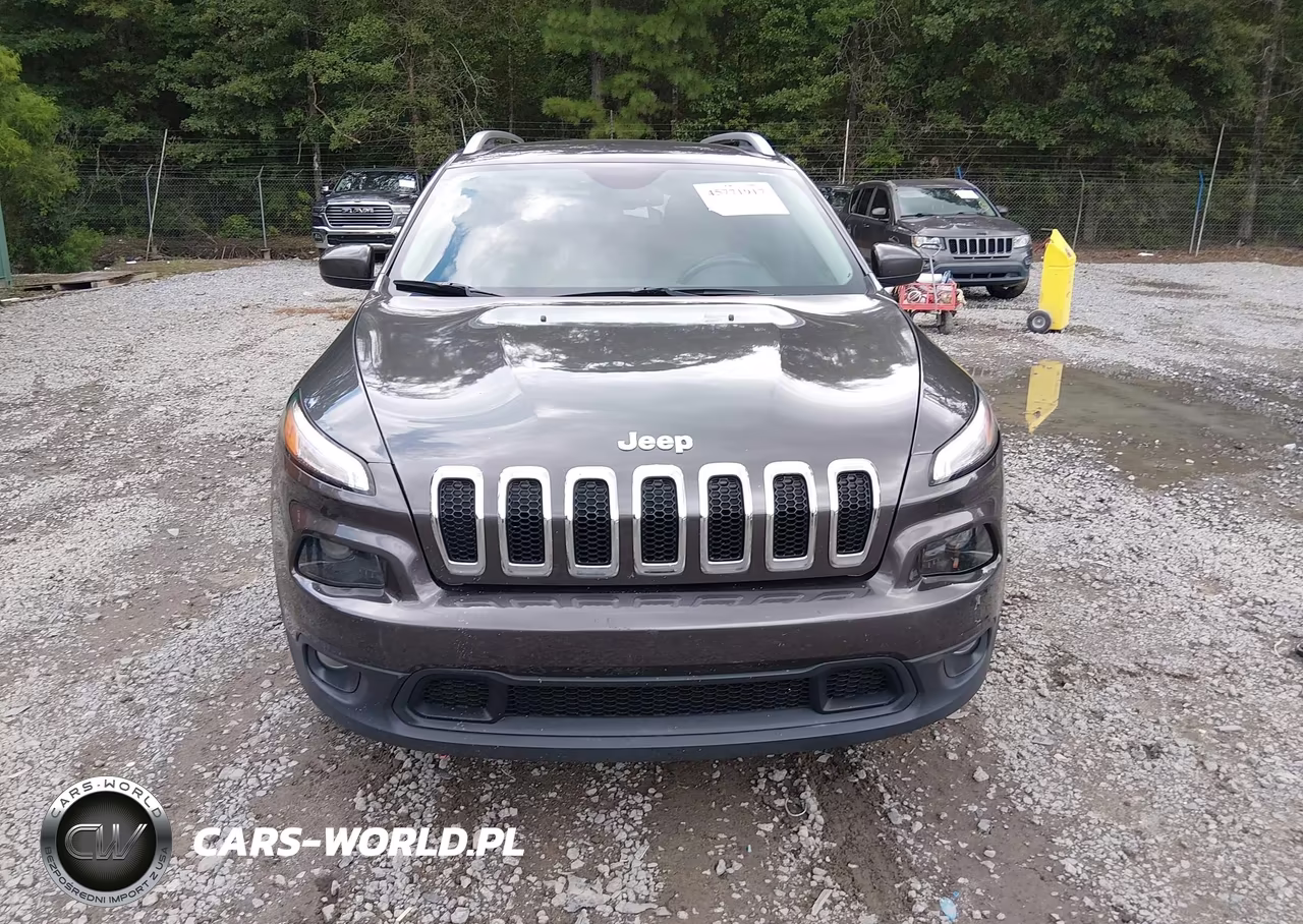 2016 Jeep Cherokee Latitude VIN:1C4PJLCB8GW171466 - 18