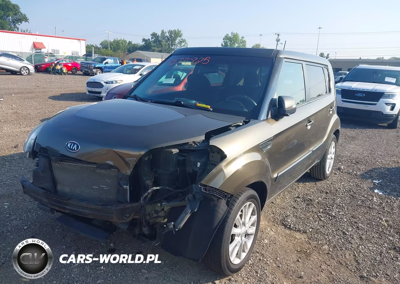 2012 Kia Soul + VIN:KNDJT2A66C7409884 - 2