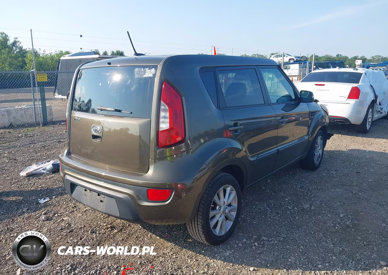 2012 Kia Soul + VIN:KNDJT2A66C7409884 - 4