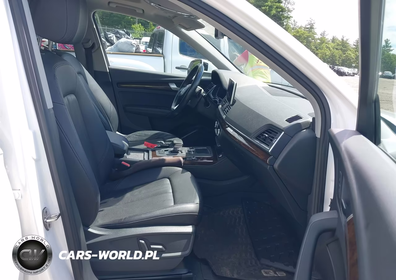 2019 Audi Q5 45 Premium VIN:WA1BNAFY4K2114467 - 5