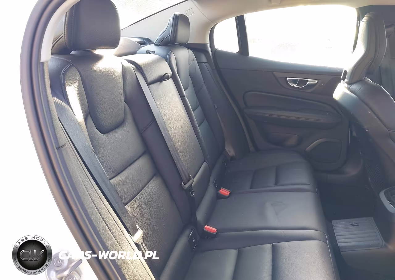 2022 Volvo S60 Recharge Plug-In Hybrid T8 Inscription Extended Range VIN:7JRH60FL9NG193140 - 8