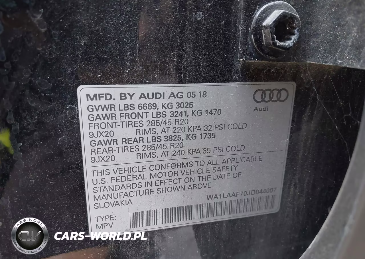 2018 Audi Q7 3.0T Premium VIN:WA1LAAF70JD044007 - 9