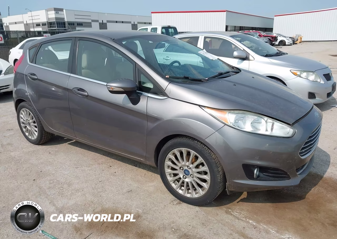 2014 Ford Fiesta Titanium – zdjęcie 1 z 11