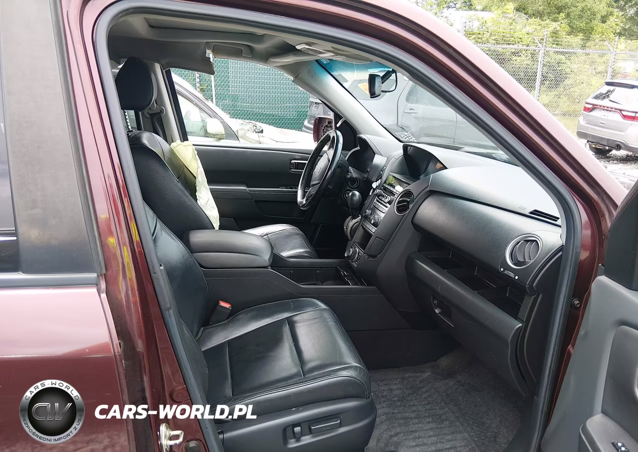 2012 Honda Pilot Touring VIN:5FNYF4H90CB065514 - 5